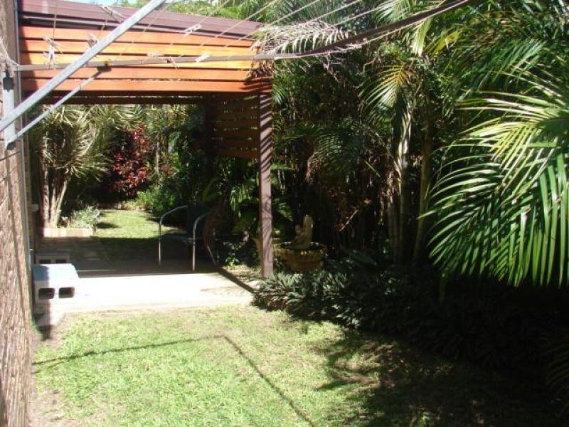 1/33 First Avenue, Coolum Beach QLD 4573