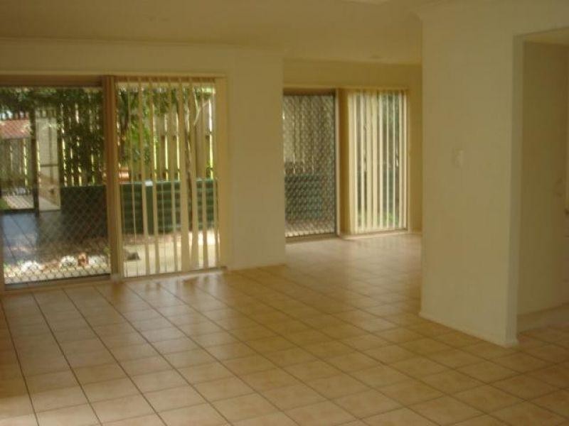 4 Silkwood Dr, Noosaville QLD 4566