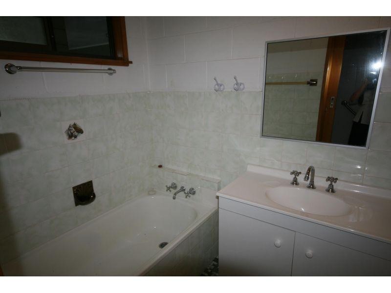 692 Bruce Highway, Kybong QLD 4570