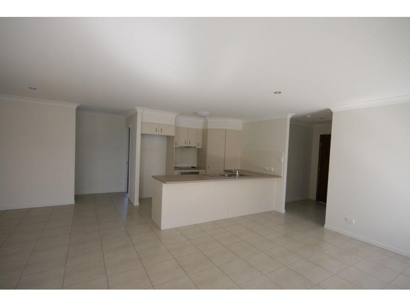 23 Presidential Avenue, Jones Hill QLD 4570