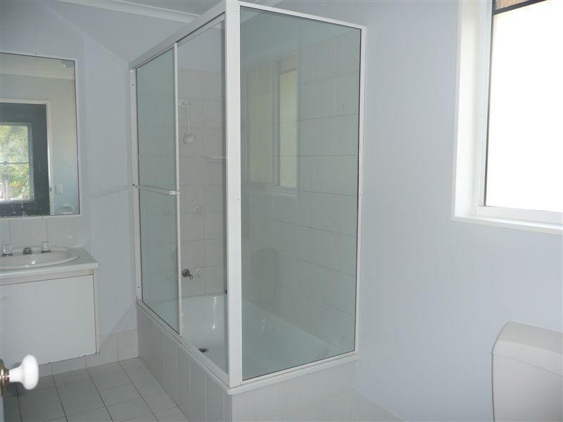 5/5 Barbados Court, Noosaville QLD 4566