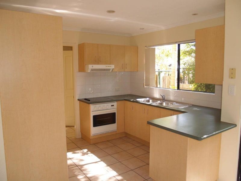 2/2 Anchor Street, Cnr Anchor St & Nannygai St, Noosaville QLD 4566