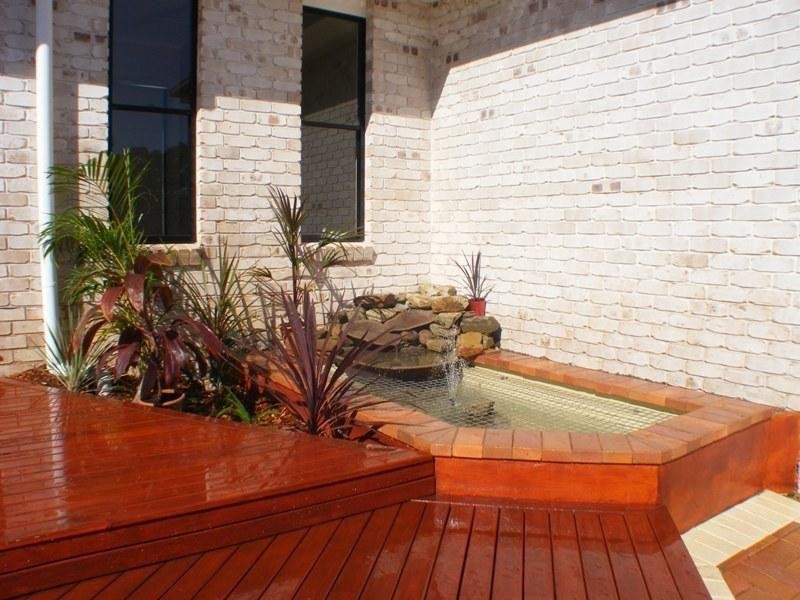 2 Chairmans Close, Jones Hill QLD 4570