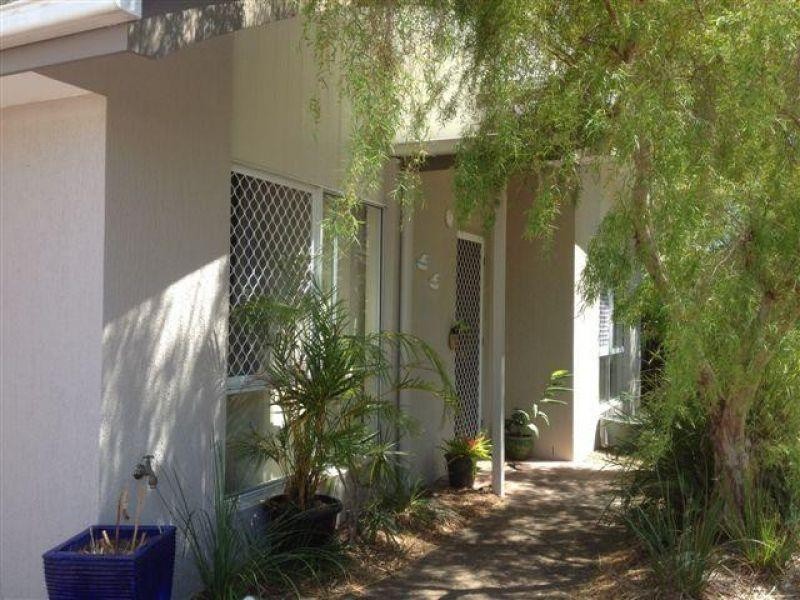 3/5 Advance Place, Sunrise Beach QLD 4567