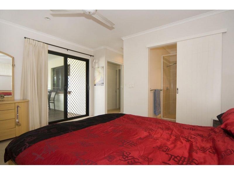 Coolum Beach QLD 4573