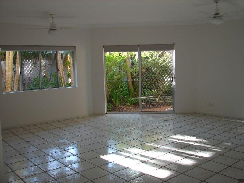 2/30 Ramilles Street, Mount Coolum QLD 4573