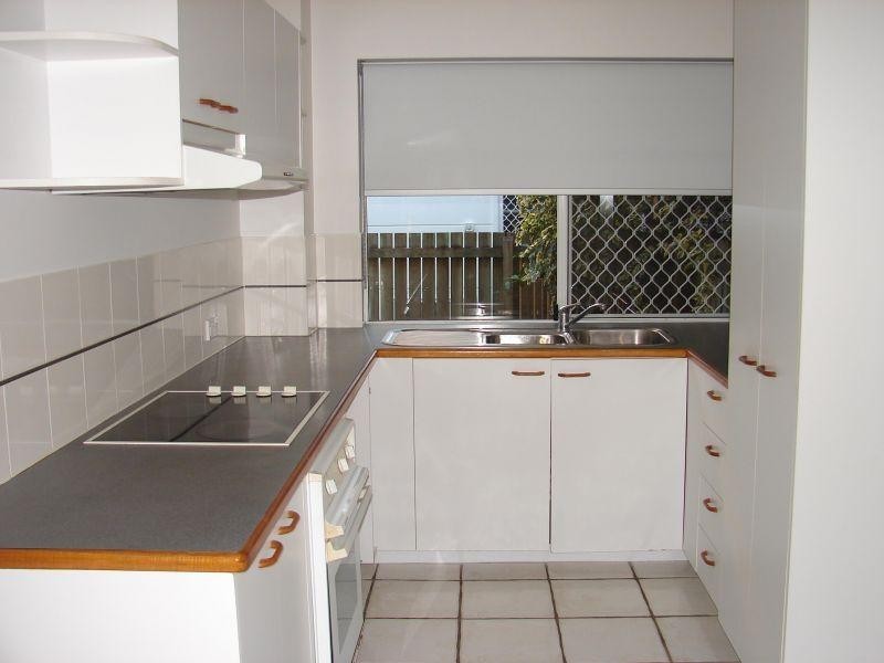 2/30 Ramilles Street, Mount Coolum QLD 4573