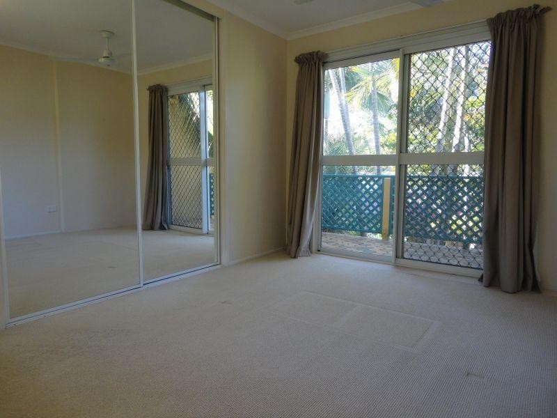 1/9  Culgoa, Sunshine Beach QLD 4567