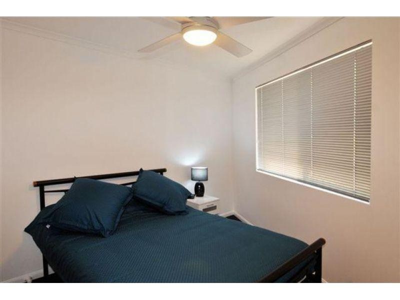 1/37 Thomas Street, Noosaville QLD 4566