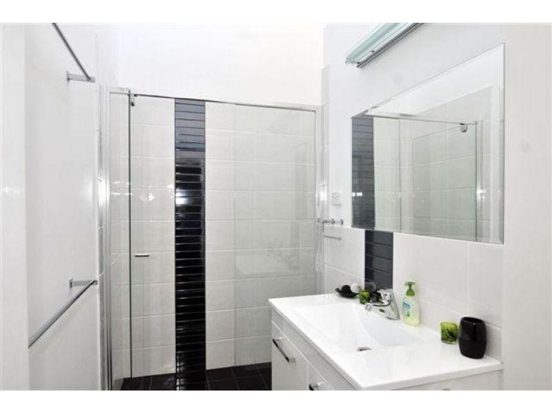 1/37 Thomas Street, Noosaville QLD 4566