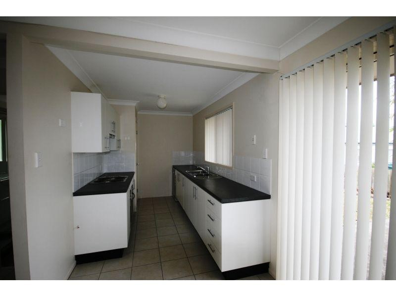67  Inglewood Rd, Monkland QLD 4570