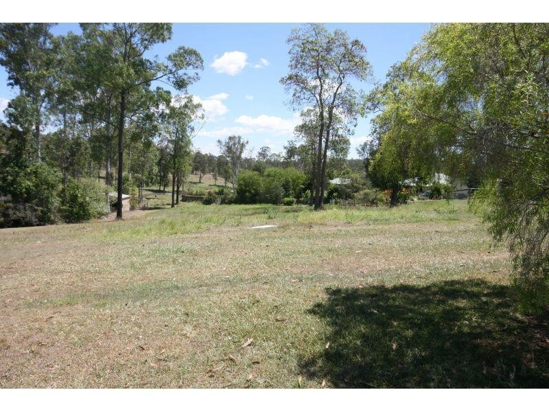 6 Oxford Ct, Southside QLD 4570