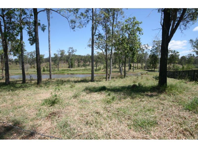 6 Oxford Ct, Southside QLD 4570