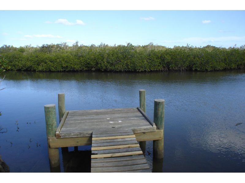 19 Myles St, Tewantin QLD 4565