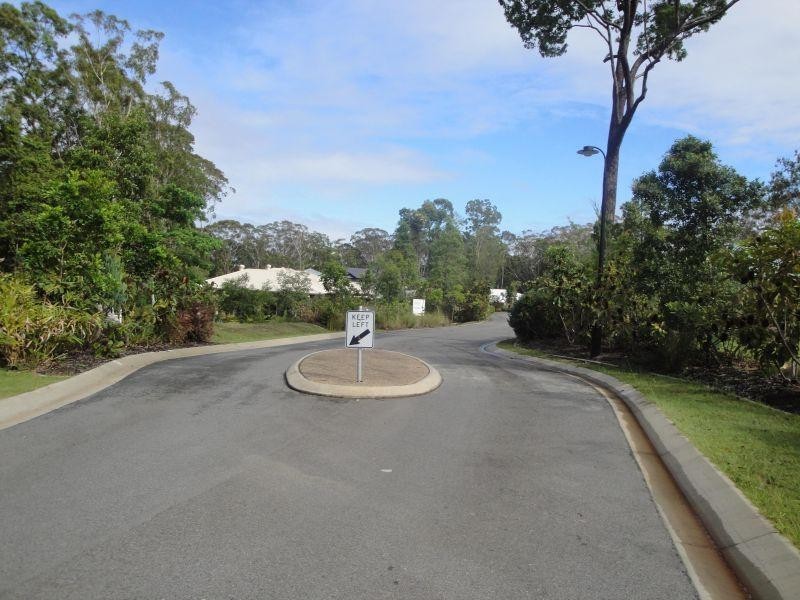 18 Moorhen Place, Noosaville QLD 4566