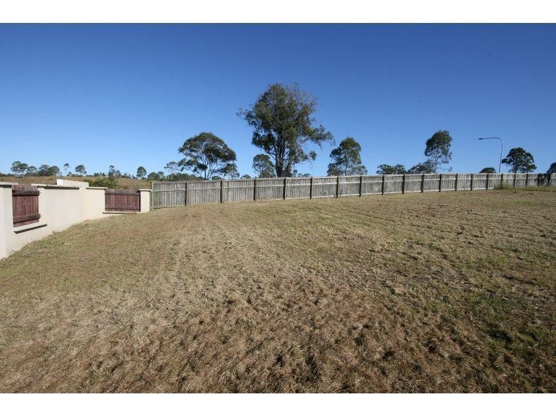 2 Ridgeview Dr, Gympie QLD 4570