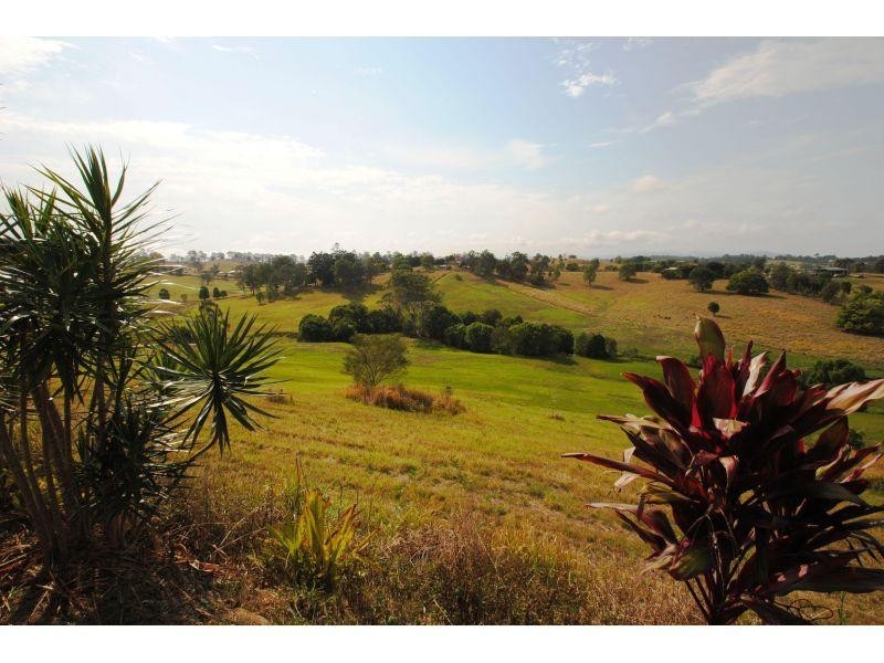 60 Hood Road, Veteran QLD 4570