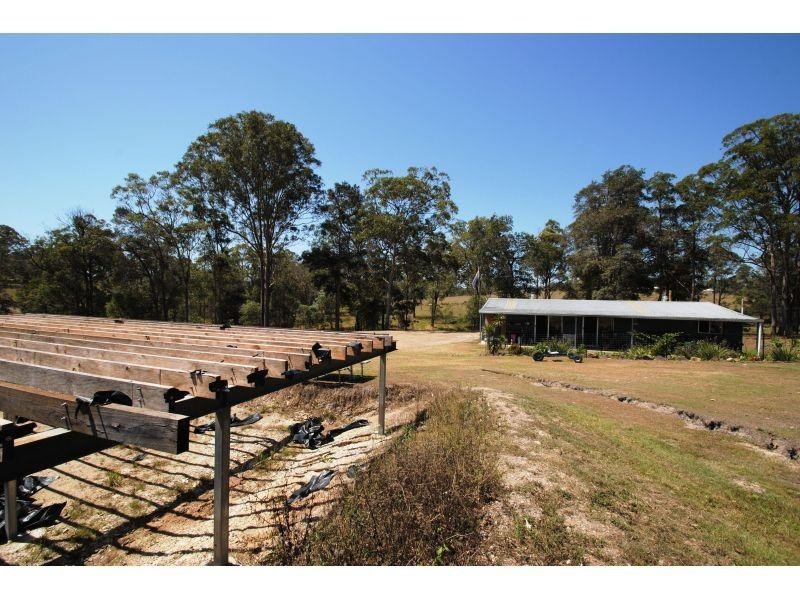 18 Karibu Lane, Araluen QLD 4570