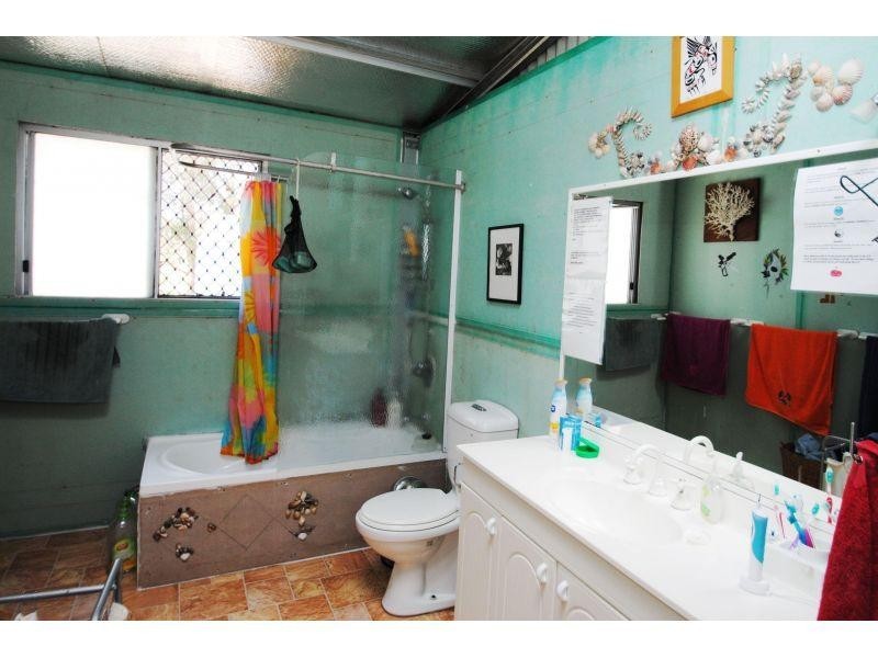 18 Karibu Lane, Araluen QLD 4570