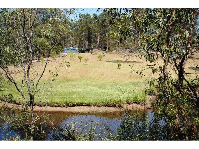 18 Karibu Lane, Araluen QLD 4570