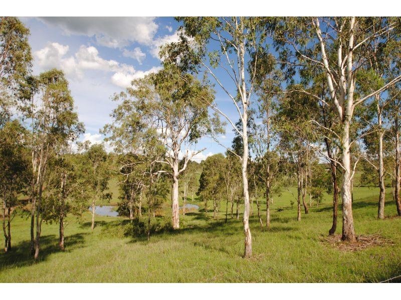 52 Reid Road, Widgee QLD 4570
