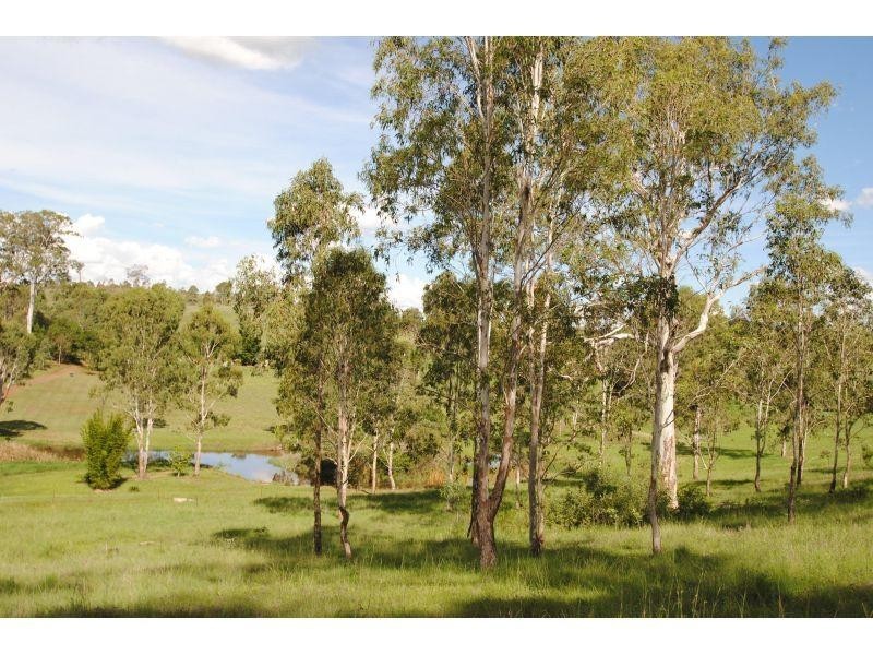 52 Reid Road, Widgee QLD 4570