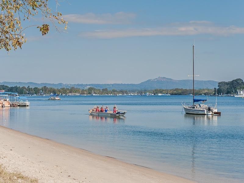 24 Moorhen Place, Noosaville QLD 4566