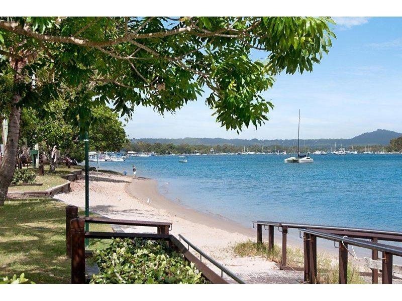 24 Moorhen Place, Noosaville QLD 4566