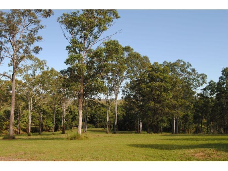 25  Megan Road, Southside QLD 4570