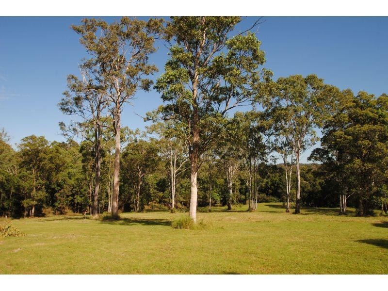 25  Megan Road, Southside QLD 4570