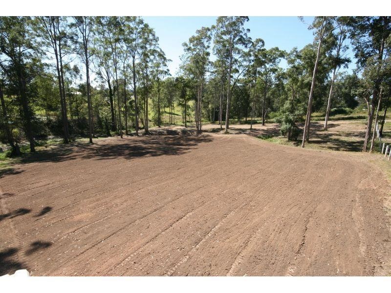 85 Old Veteran Road, Veteran QLD 4570