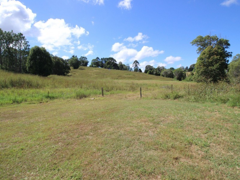 203 Fritz Road, Chatsworth QLD 4570