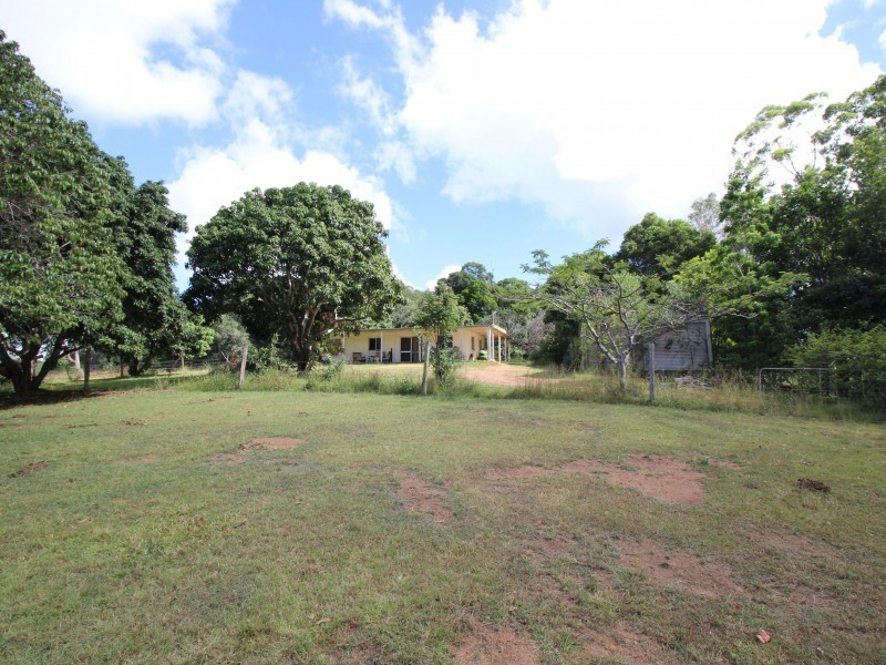 203 Fritz Road, Chatsworth QLD 4570