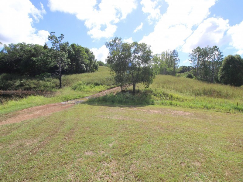 203 Fritz Road, Chatsworth QLD 4570