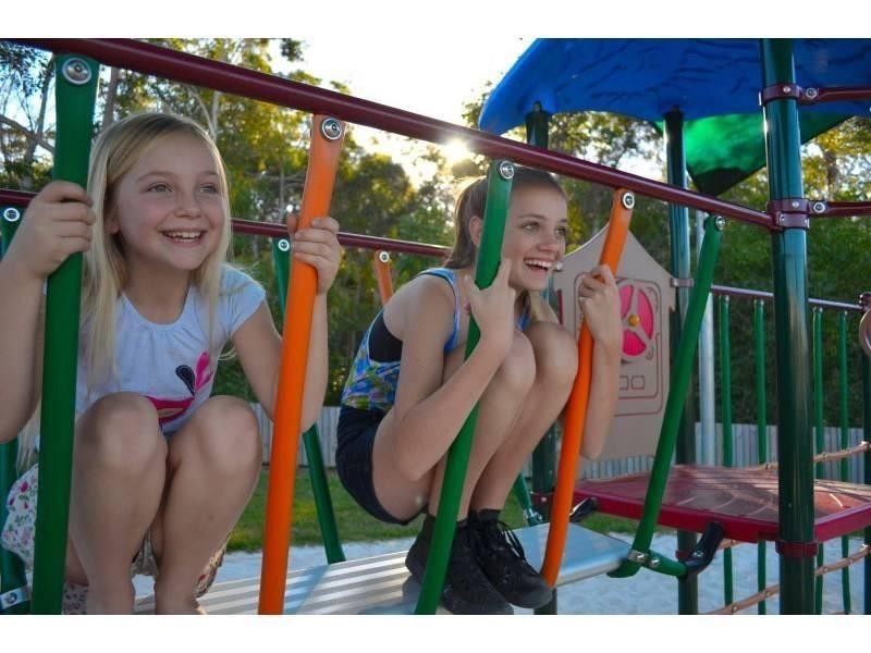 3 Pardon Place, Noosaville QLD 4566