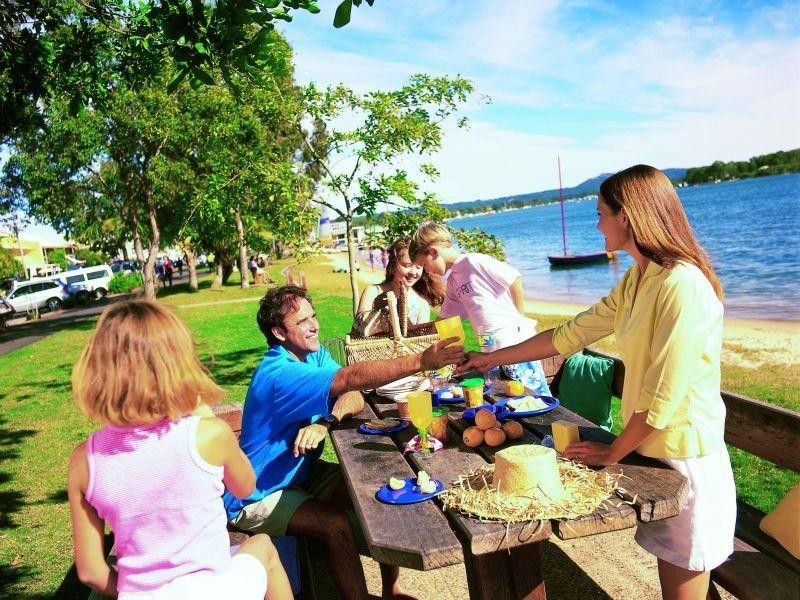 23 Grant Street, Noosa Heads QLD 4567