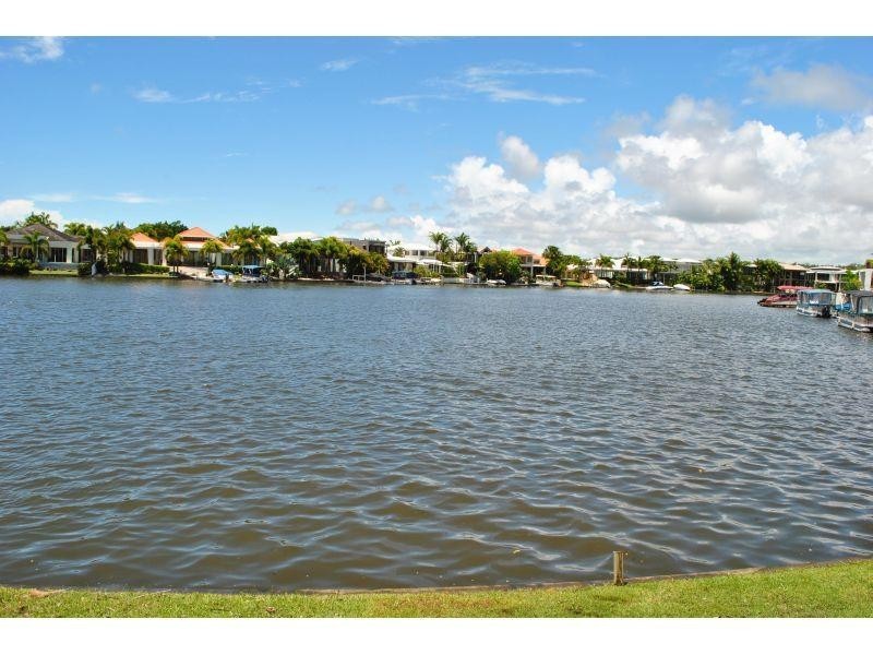 Noosa Waters QLD 4566