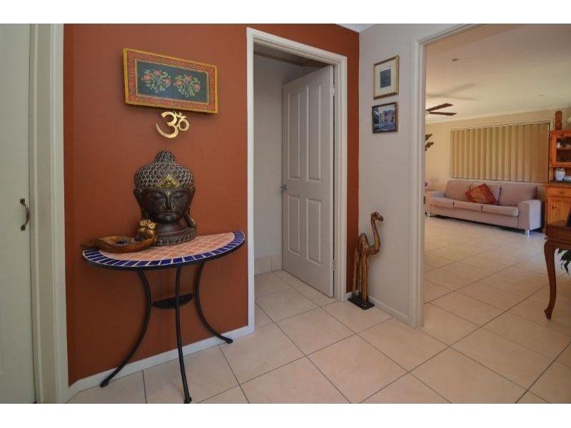 2 Southern Cross Parade, Sunrise Beach QLD 4567