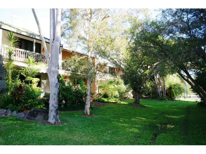 3/8 Hilton Terrace, Tewantin QLD 4565