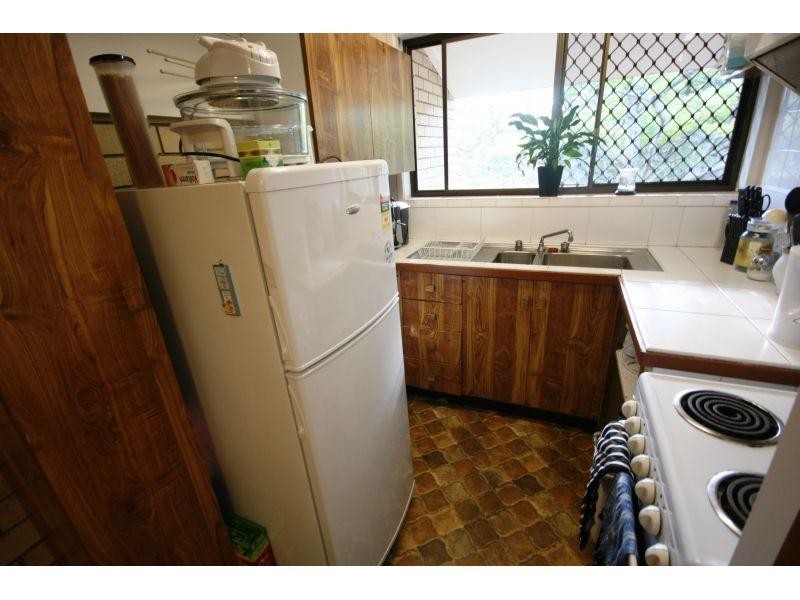 3/8 Hilton Terrace, Tewantin QLD 4565