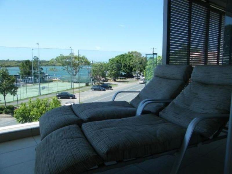 3/215 Gympie Terrace, Noosaville QLD 4566
