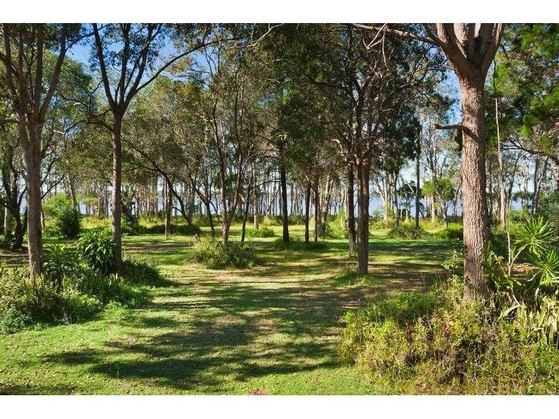 396 Lake Cooroibah Road, Cooroibah QLD 4565