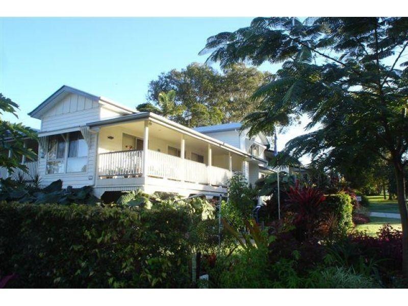 84 Gympie St, Tewantin QLD 4565