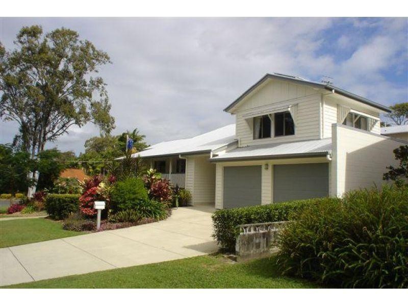 84 Gympie St, Tewantin QLD 4565