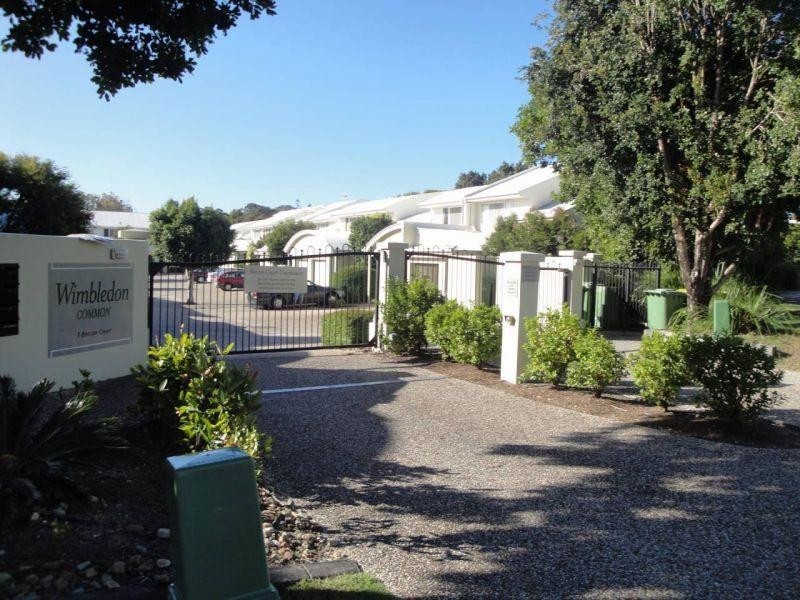 8/3 Beacon Court, Sunrise Beach QLD 4567