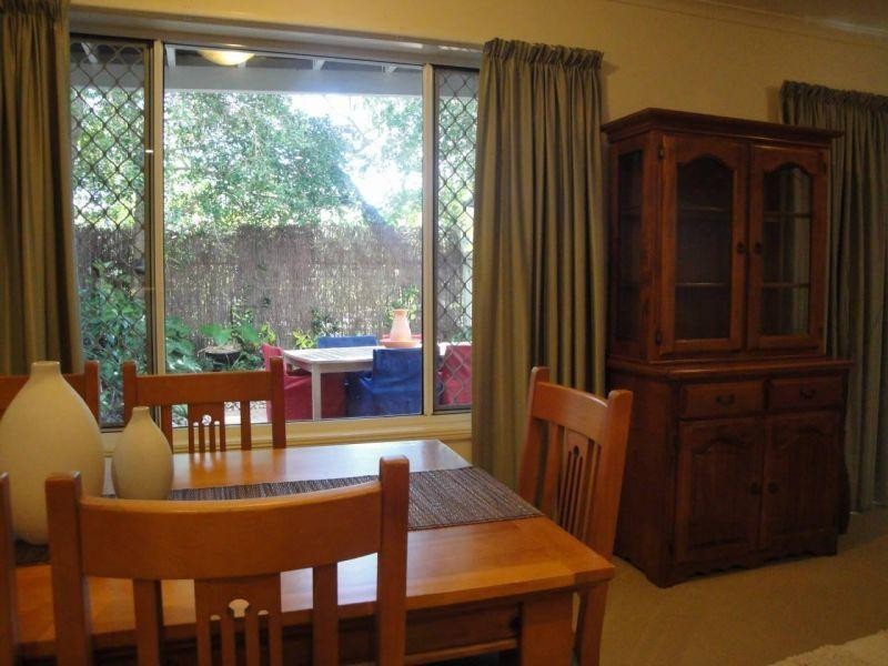 8/3 Beacon Court, Sunrise Beach QLD 4567
