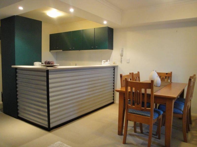 8/3 Beacon Court, Sunrise Beach QLD 4567