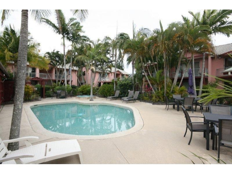 114/24 Lake Weyba Dr, Noosaville QLD 4566