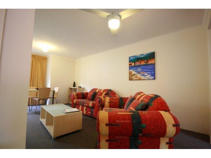 114/24 Lake Weyba Dr, Noosaville QLD 4566