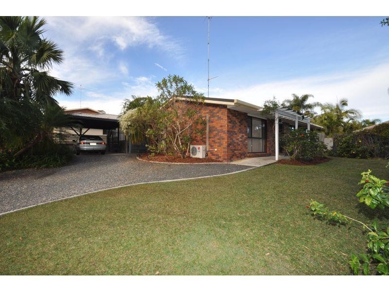 12 Gleneagles Dr, Tewantin QLD 4565